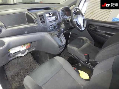 NISSAN NV200 VANETTE VAN