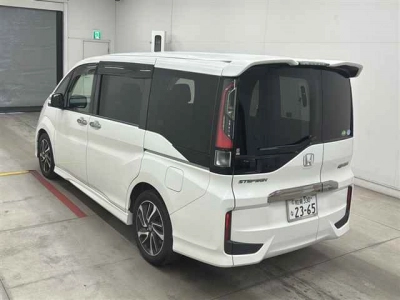 HONDA STEPWGN SPADA