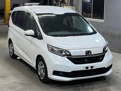 HONDA FREED HYBRID
