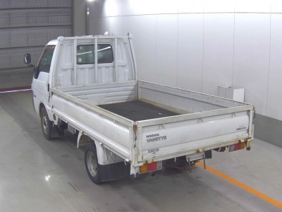 NISSAN VANETTE TRUCK