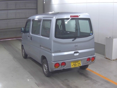 NISSAN CLIPPER
