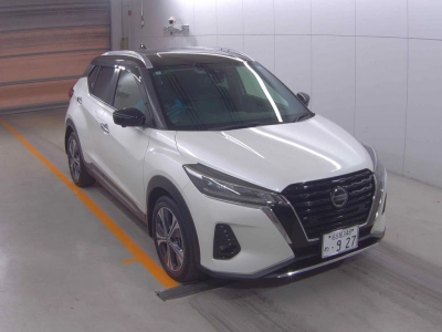 NISSAN KICKS