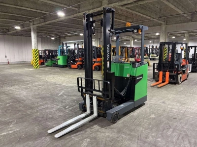 TOYOTA  FORKLIFT 