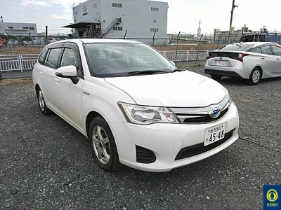 TOYOTA COROLLA FIELDER