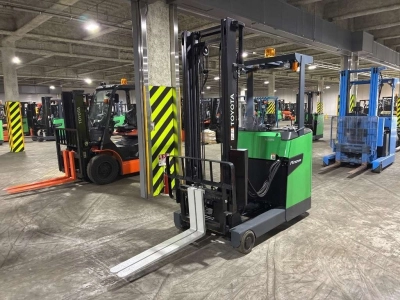 TOYOTA  FORKLIFT 