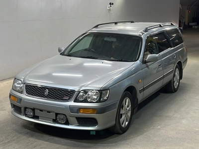 NISSAN STAGEA