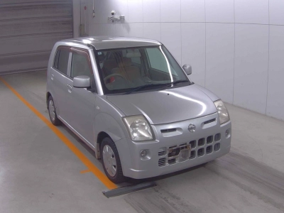 NISSAN PINO