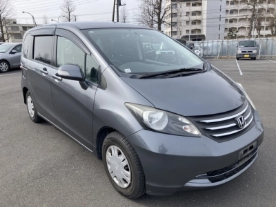 HONDA FREED