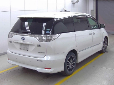TOYOTA ESTIMA HYBRID