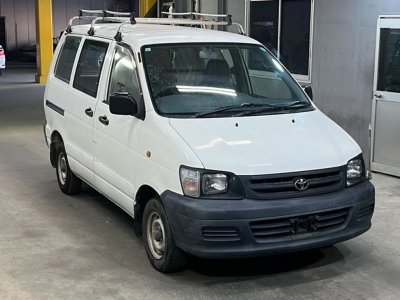TOYOTA TOWN ACE VAN