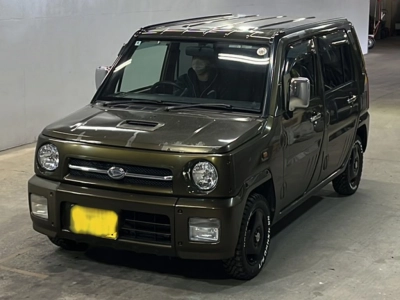DAIHATSU NAKED