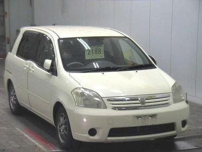 TOYOTA RAUM