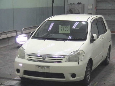 TOYOTA RAUM