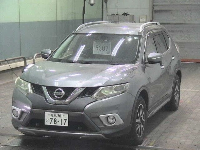 NISSAN X-TRAIL