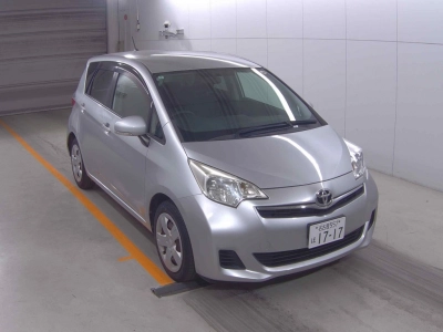 TOYOTA RACTIS