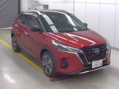 NISSAN KICKS
