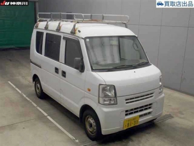 NISSAN NV100 CLIPPER