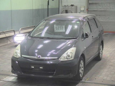 TOYOTA WISH