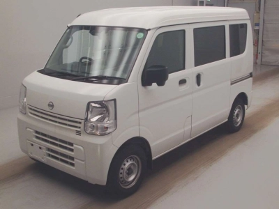 NISSAN CLIPPER VAN