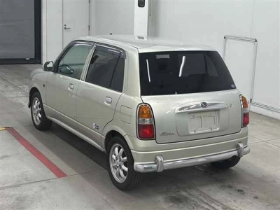 DAIHATSU MIRA GINO