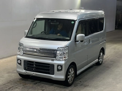 NISSAN NV100 CLIPPER RIO