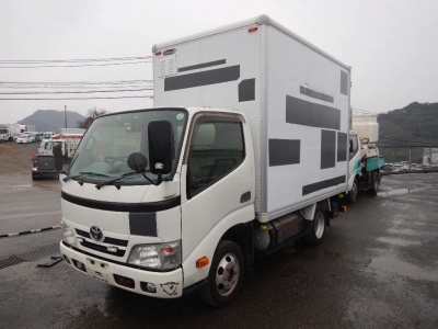 TOYOTA DYNA TRUCK