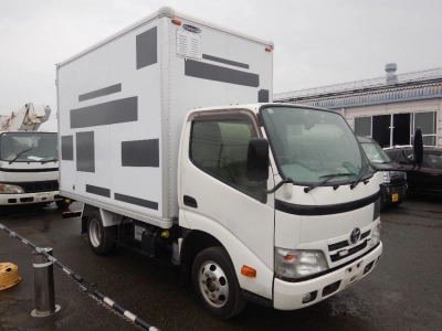 TOYOTA DYNA TRUCK