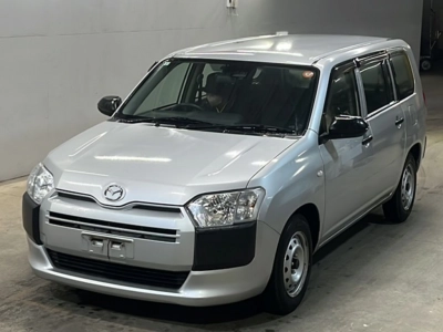MAZDA FAMILIA VAN