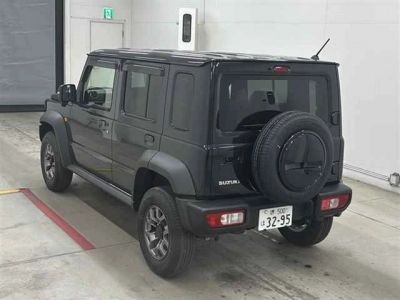 SUZUKI JIMNY NOMADE