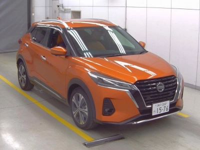 NISSAN KICKS