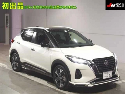 NISSAN KICKS