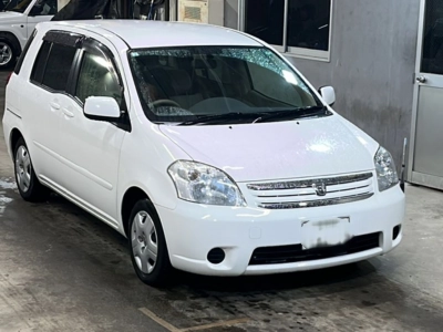 TOYOTA RAUM