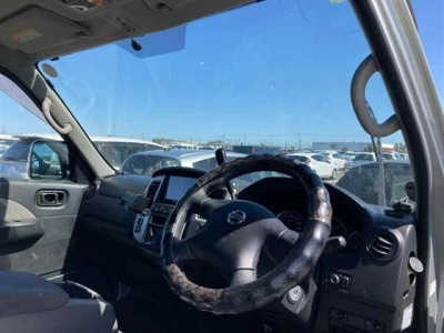 NISSAN CARAVAN