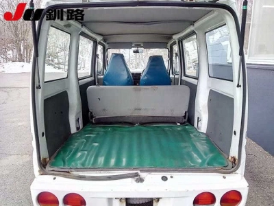 MITSUBISHI MINICAB