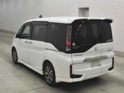 HONDA STEPWGN SPADA