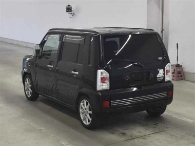 DAIHATSU NAKED