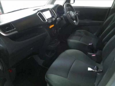 MITSUBISHI DELICA D:2