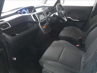 MITSUBISHI DELICA D:2