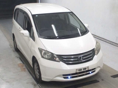 HONDA FREED