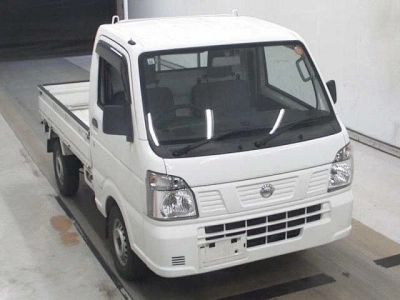 NISSAN NT100 CLIPPER