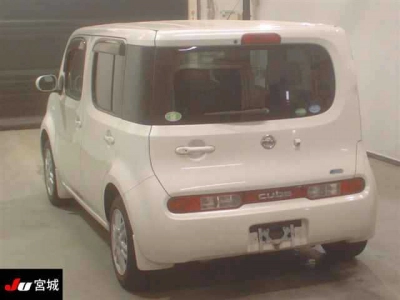 NISSAN CUBE