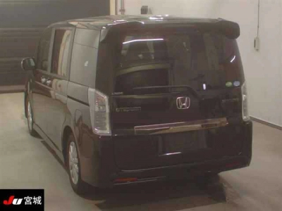 HONDA STEPWGN SPADA