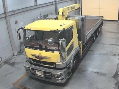 MITSUBISHI FUSO