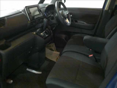 MITSUBISHI EK X SPACE