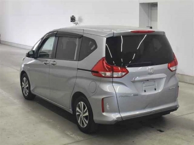 HONDA FREED+
