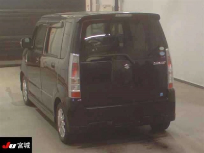 SUZUKI WAGON R STINGRAY