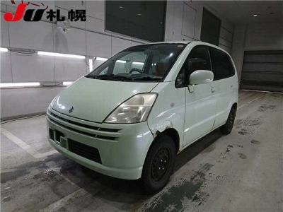 SUZUKI MRWAGON
