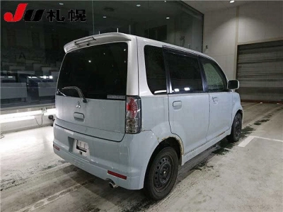 MITSUBISHI EK SPORTS