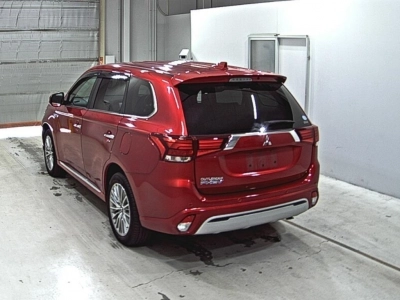 MITSUBISHI OUTLANDER PHEV
