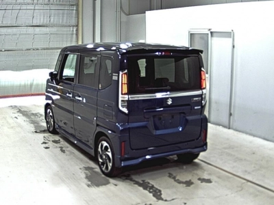 SUZUKI SPACIA CUSTOM